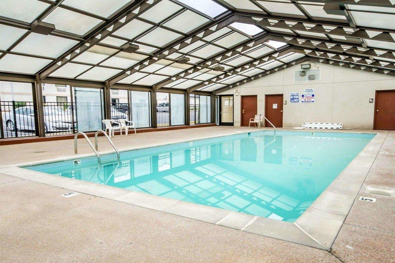 Econo Lodge London Zewnętrze zdjęcie