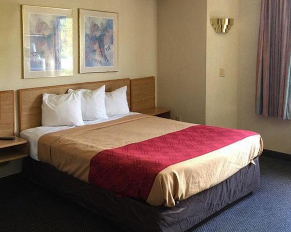 Econo Lodge London Zewnętrze zdjęcie